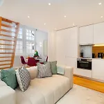 Apartman Whome Trendy Cedofeita Loft - Luxe & Light-filled *