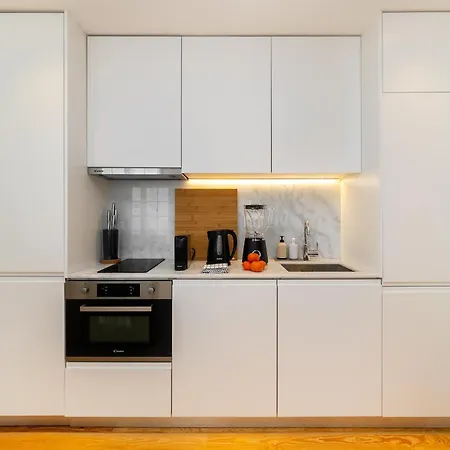 Whome Trendy Cedofeita Loft - Luxe & Light-filled