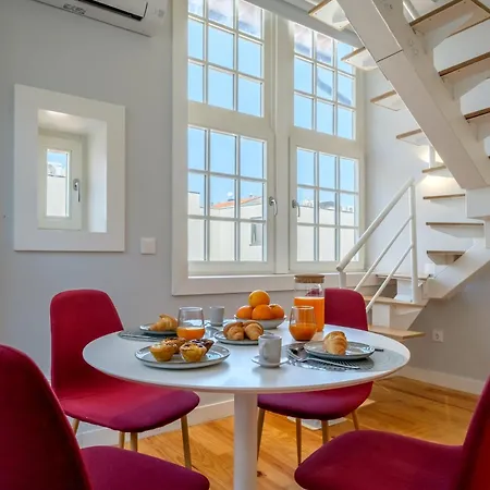 Whome Trendy Cedofeita Loft - Luxe & Light-filled *