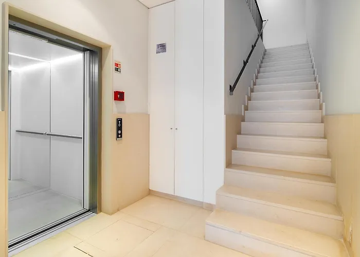 Whome Trendy Cedofeita Loft - Luxe & Light-filled * Oporto