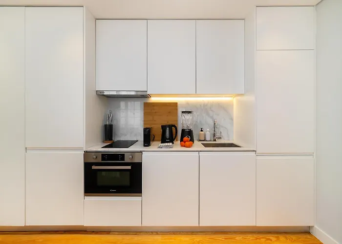 Whome Trendy Cedofeita Loft - Luxe & Light-filled