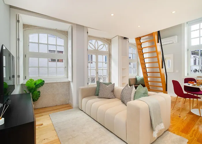 Whome Trendy Cedofeita Loft - Luxe & Light-filled Apartman *