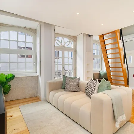 Whome Trendy Cedofeita Loft - Luxe & Light-filled 아파트 *